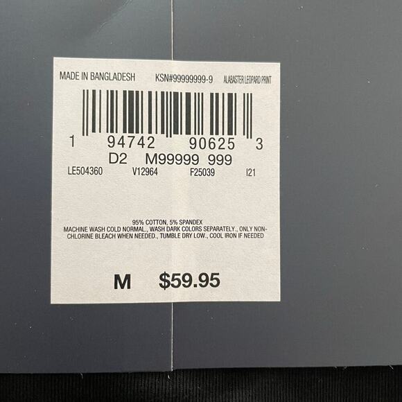 Lands End NEW Size Medium Alabaster Leopard 2 Piece Pajama Set - Picture 3 of 5